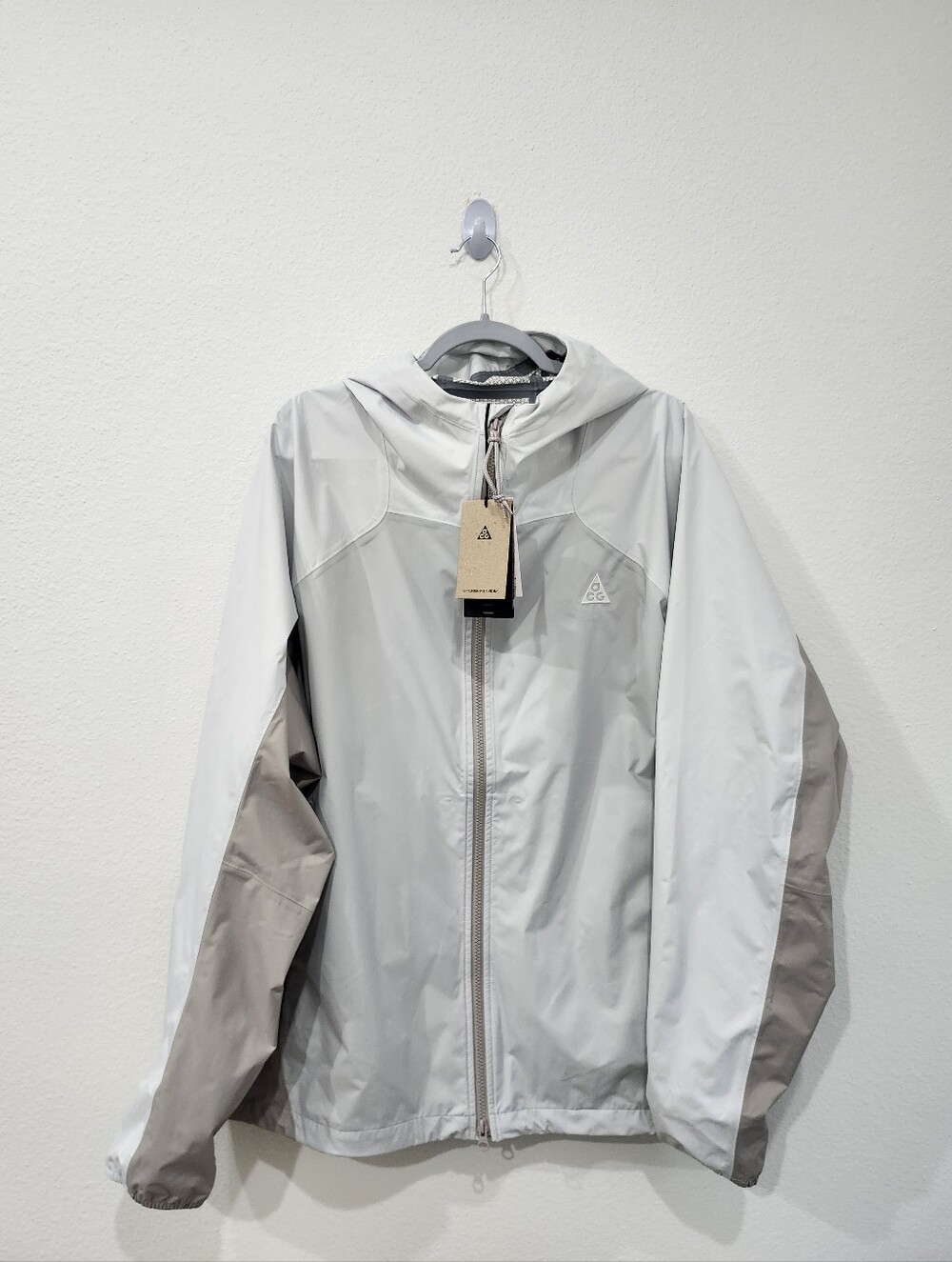 Nike ACG Phantazma Storm-FIT ADV Jacket Photon Dust IF1143 025 Men's Size XL NWT